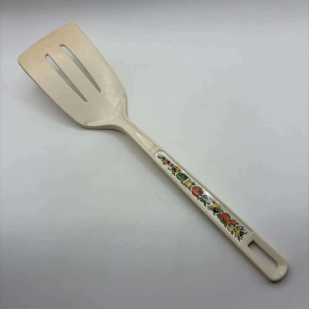 Vintage Ekco Spice of life Hard Plastic Melamine Slotted Spatula